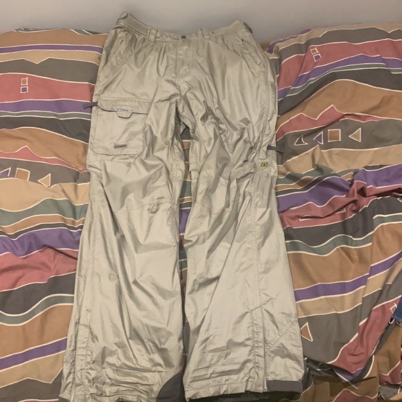 Vintage fila woman’s snow/track pants - Picture 2 of 4